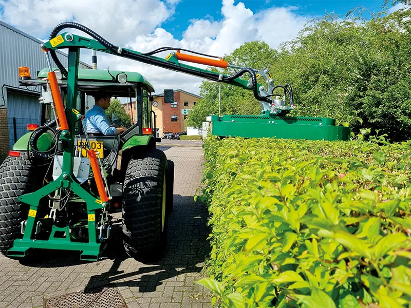 Wessex CHT-100R Rotary Hedge Cutter