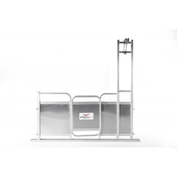 Alligator Sheep Shearing Pen Wall Standard